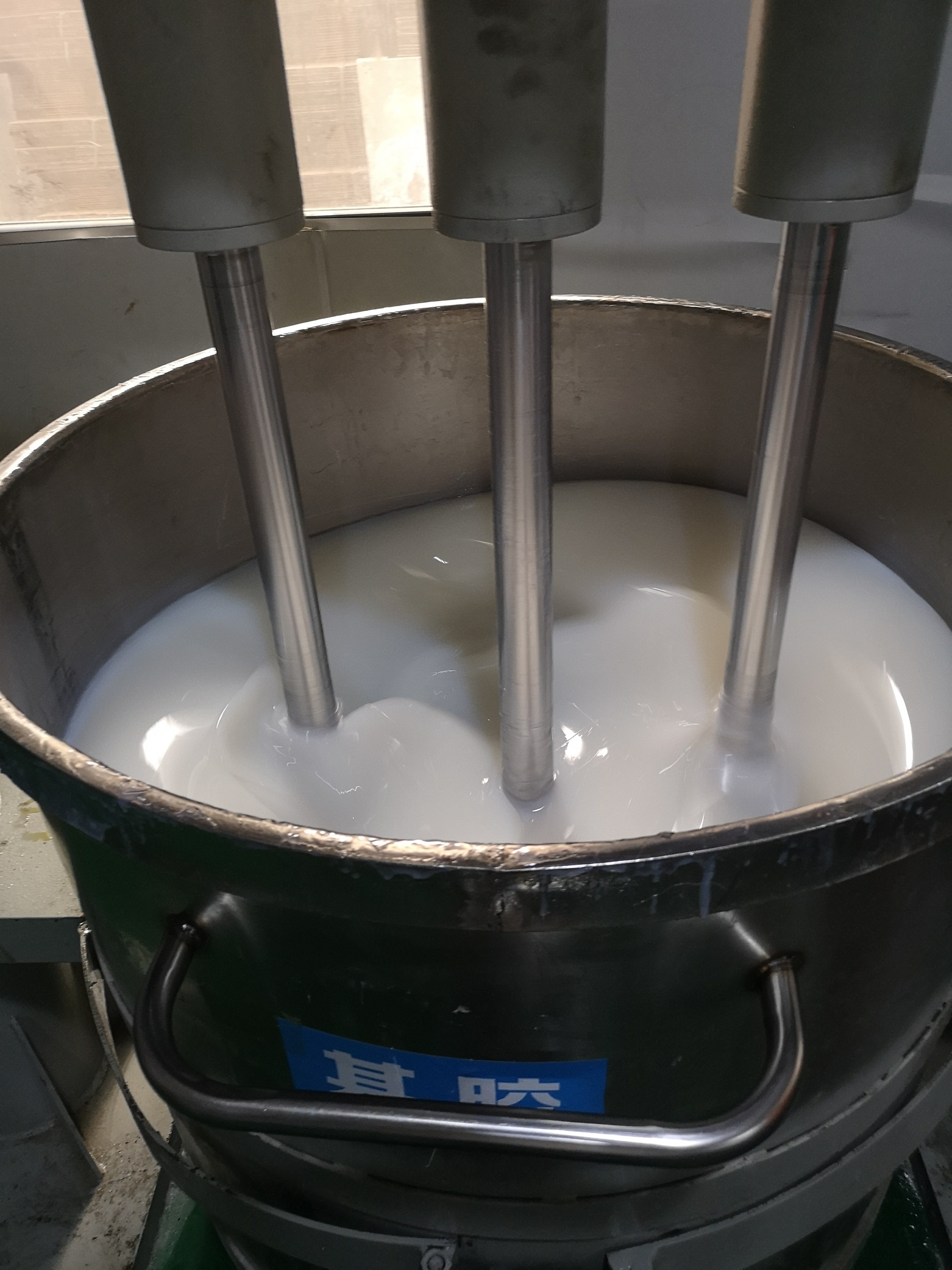 液體硅膠跟固化劑沒(méi)有攪拌均勻會(huì)有什么情況 ？