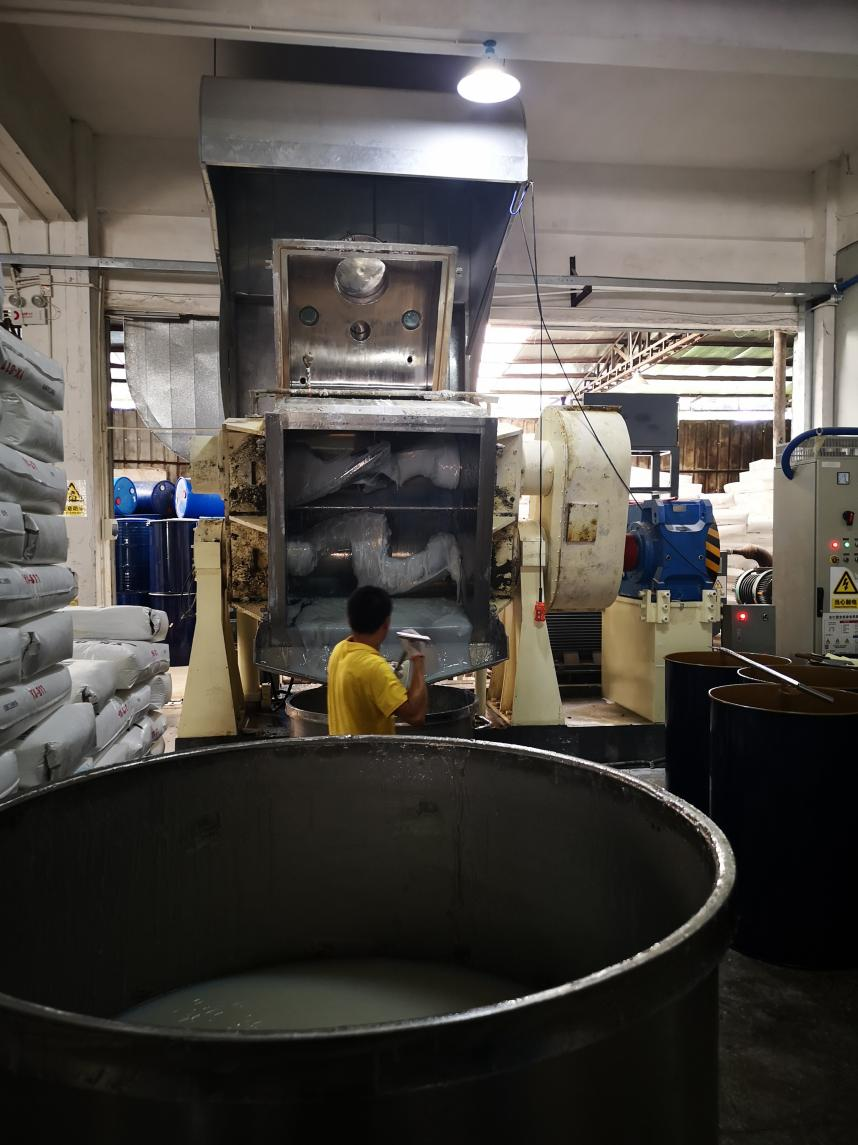 如何提高模具硅膠制品的硫化速度 ？