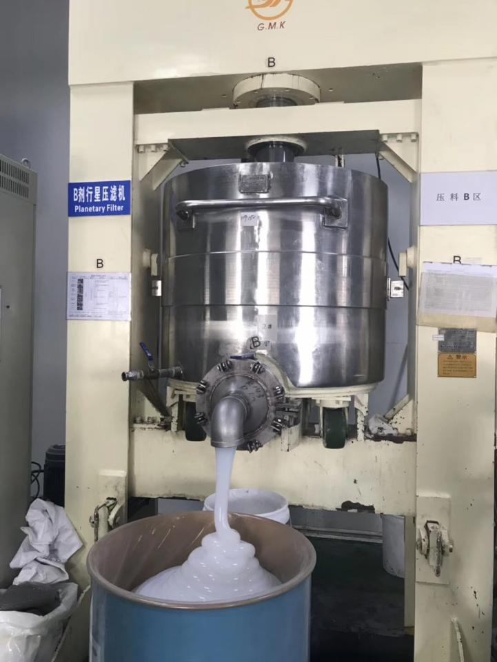 模壓模具硅膠制品有什么優(yōu)點(diǎn)？