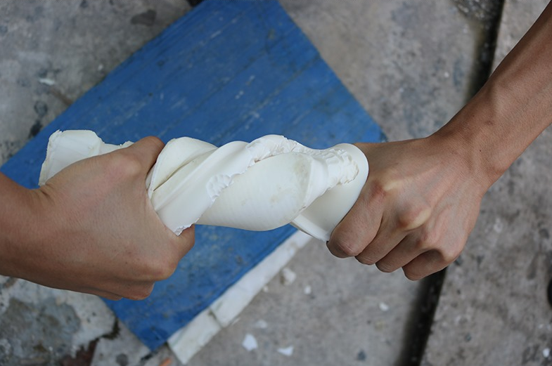 模具硅膠制品容易撕裂是原因導致的 ？