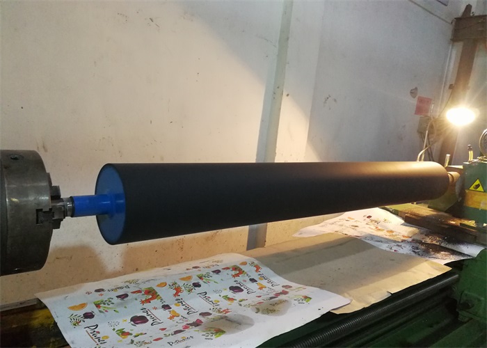 硅膠膠輥的神奇應(yīng)用從工業(yè)到生活，無處不在的膠輥身影