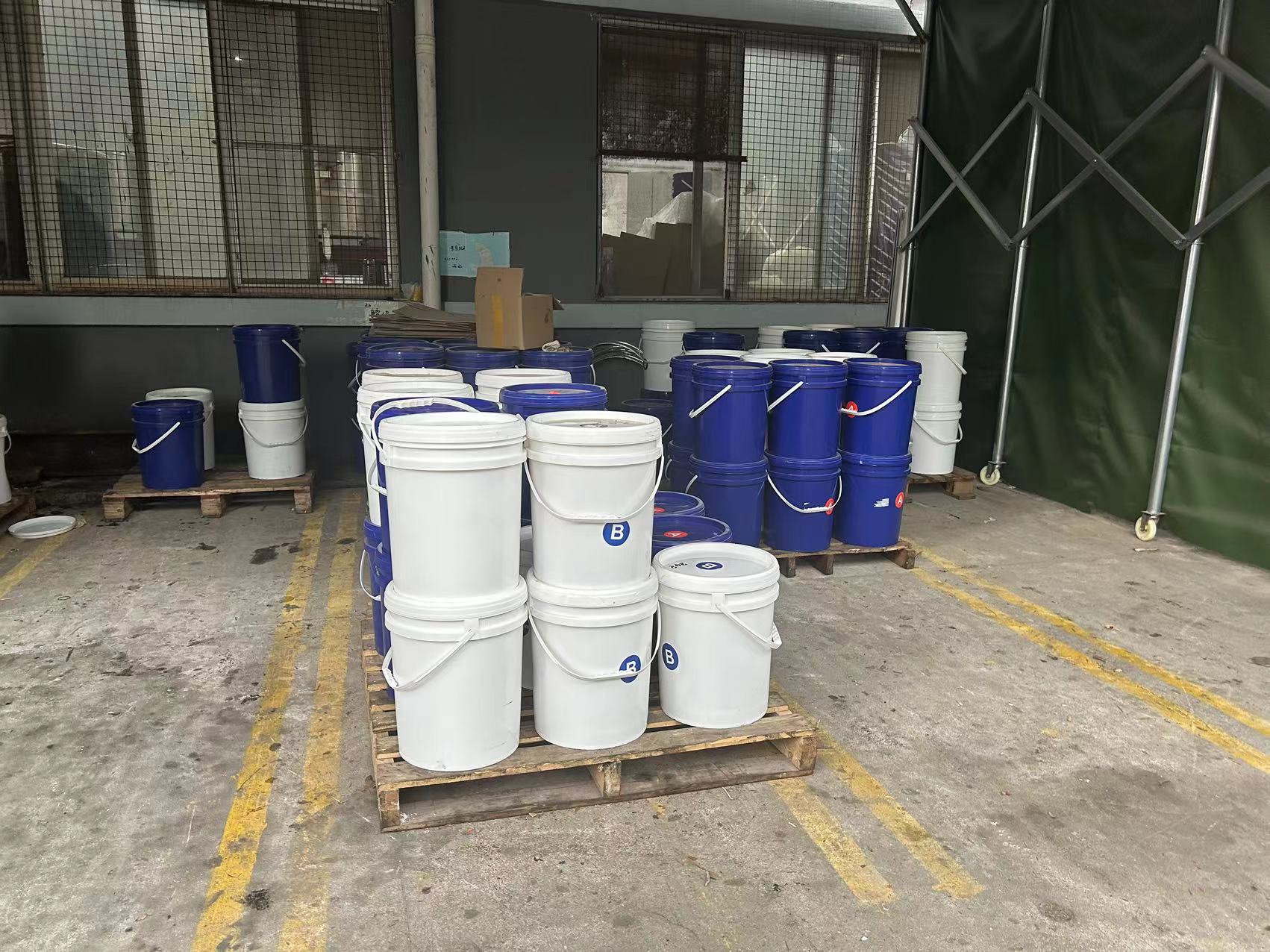 復(fù)合材料專用硅膠選擇有妙招，速來圍觀！